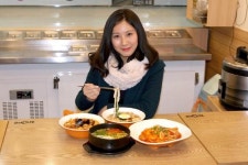 김가네, 김치나베우동 5천원에 출시