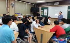 영암교육청, 목포대 교수 초청 중학교 인성아카데미 눈길