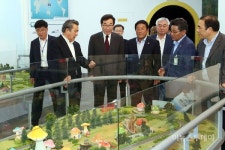 이낙연 지사, 곡성 기차마을 진입로 경관개선 적극 지원