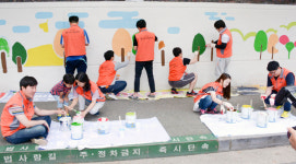 삭막한 담장·옹벽…예술작품으로