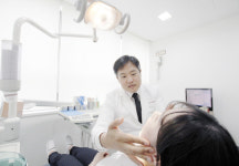 턱관절 장애…전문 진료센터서 치료하세요