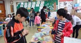 용인신릉초, 새릉골 알뜰 바자회 개최