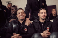 디젤, AC밀란 오프 필드 유니폼 로쏘 네리 발표