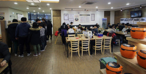 [포토] 대독장에서 계란과 김치찌개 맘껏 먹어요