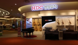 영창뮤직, 직영매장 잠실 롯데월드몰점 오픈