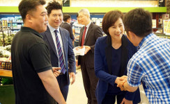맘마먹자, O4O 본격 시동 맘마식자재마트 오픈
