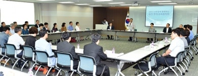 이재정교육감, 용인 지역 초등 학교장과 소통