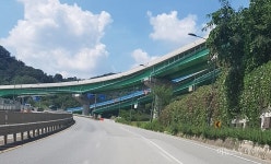 용인시 처인구 동백~마성 일부 구간 차선 안보여 위험