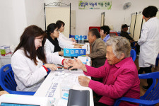 강원농기원, 강원대·강원대병원과 봉사활동 전개