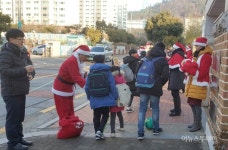 남악초등학교·학부모회, 크리스마스 앞두고 나눔잔치