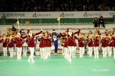 [올림픽] 북측 응원단, 원주서 특별 공연