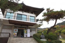 LG하우시스, 3·1절 맞아 만해기념관 개보수