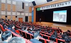 왜, 이 시대에 문화를 말하는가