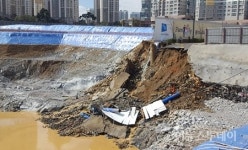 수원, 도 신청사 공사장 상수도관 분리사고 신속 대처