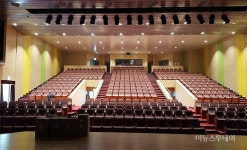 영월군, 문화예술회관 17일 재개관