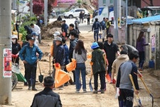 [포토] ‘힘 모아 피해복구’
