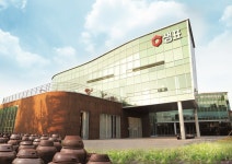 72년 발효 외길 샘표 업계 최고 R&D 투자로 글로벌 기업 도약할 것