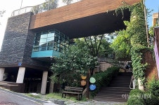 춘천 담작은도서관 ‘기부채납’…시민들 우려 속에도 결정되나