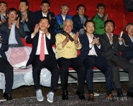 [포토] 삼척동해왕 이사부축제 참석한 김양호 삼척시장