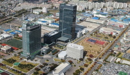 삼성전자, 4분기 ‘급락’에도 연간 실적은 ‘사상 최대’