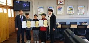 부산교육청, 길 잃은 장애아동 도운 초등학생 선행 표창