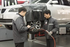 ‘정비명가’의 자부심 스피드메이트의 더 완벽한 ‘타이어’