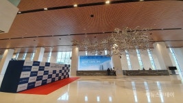 [포토] 대우건설, ‘을지트윈타워’서 첫 공식업무 진행…직원들 발걸음 가벼워