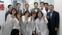 이낙연 총리, 천안SB플라자 방문