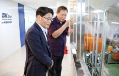[포토] 특허청 수출규제 대응 지재권 지원단장, ㈜비케이바이오 방문