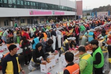 고성군, 제13회 이웃사랑 김장나눔축제 성황리 개최