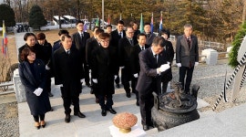 강원도의회, 춘천 우두동 충렬탑 찾아 참배