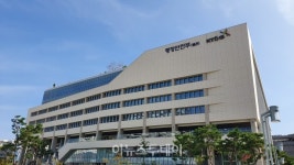 행안부 직원 코로나19 검사중 - 세종시 관가 긴장!