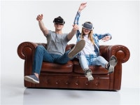 월드브이알, 신사·종로·인천 등 직영점 오픈