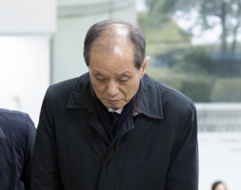 재판부, '가습기 살균제' SK케미칼·애경산업 前대표 1심 무죄