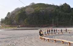 [포토] 삼척 덕봉산 해안생태탐방로 개장