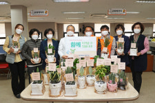 [포토] 한전 양양지사, 양양군보건소 직원 격려