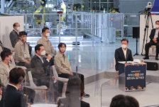 [포토] 문재인 대통령, 광주글로벌모터스 공장 준공기념식 간담회