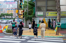 과천시의회, 문원초 일일 안전지킴이 활동 펼쳐