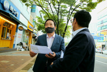 원유민 화성시의회 의장, 반송동 교통 관련 민원 현장방문