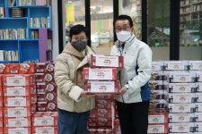 (재)고양국제꽃박람회, 사랑의 컵라면 270박스 기탁