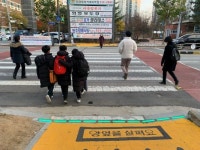 연수구, 학교 앞 스마트신호등 이용자 84.5%가 만족