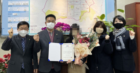 ㈜명성테크, 광주시 광남2동 학생에 장학금 전달