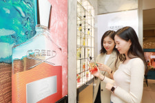 롯데백화점, 향수 매장 리뉴얼 오픈…다양한 프로모션 진행