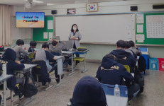 서초구, 서초나비코치단 초·중·고등학교 찾아가 전문성 갖춘 청소년 진로코칭교육 진행