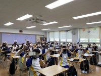 김해시청소년수련관, 초·중·고 청소년 300명에  일상회복 응원 간식 전달