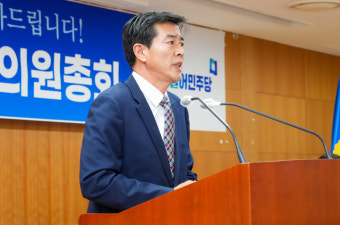 전북도의회 민주당 원내대표 윤정훈 당선인
