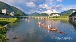 영월 동강뗏목축제 성황리에 폐막…3만명 다녀가