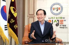 김주수 의성군수 우공이산(愚公移山)의 마음으로 군정 이끌 것