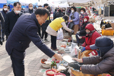 양양군, 설 앞두고 물가안정‧전통시장 이용 캠페인