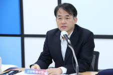 이동환 시장, 화정2동 주민과의 대화에서 경제적으로 자족도시 조성에 최선